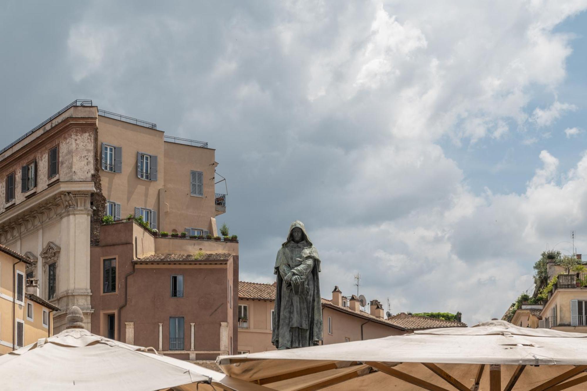 Campo De Fiori Charming Accommodation, Rome
